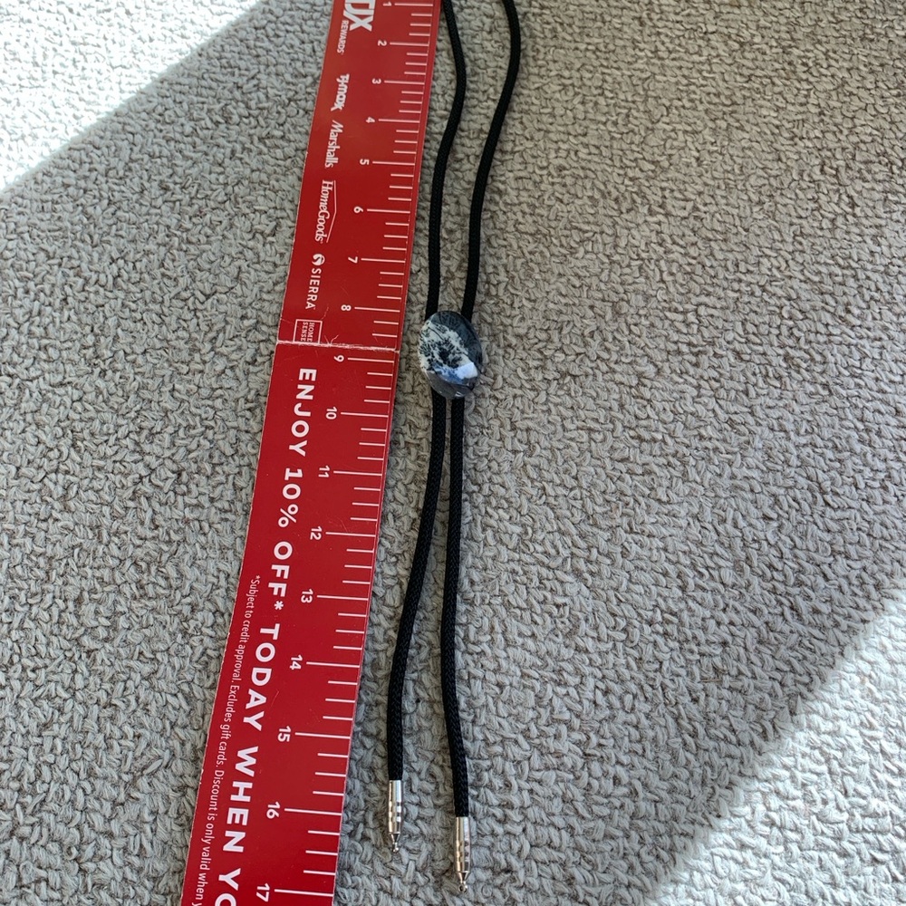 Vintage Stone Bolo Tie with Black Braided Cord - Picture 9 of 9